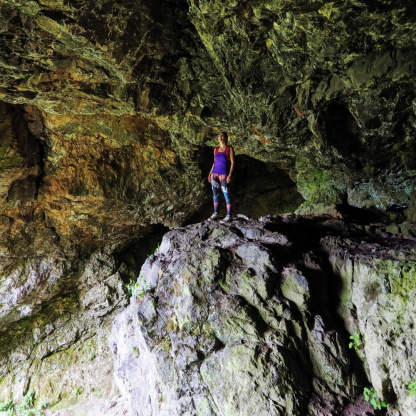 Пещера с огромным залом